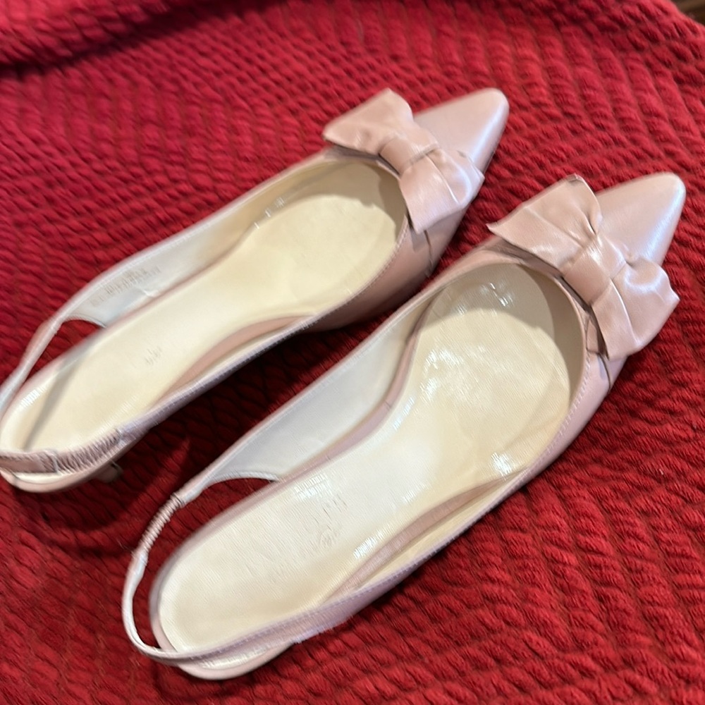 Elegant Pink Slingback Flats with Bow